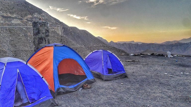 Camping-in-Jebel-Jais