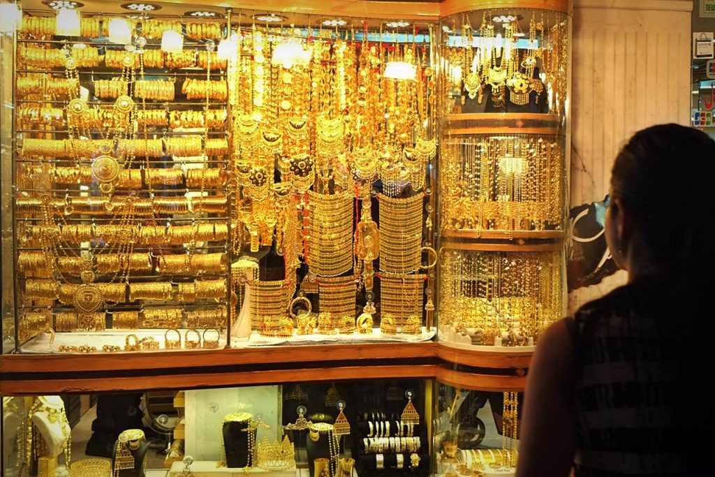 Gold-Shop-At-Dubai-Creek-Deira