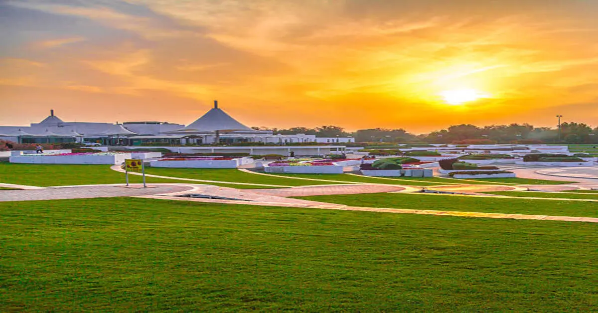Al Mamzar Beach Park